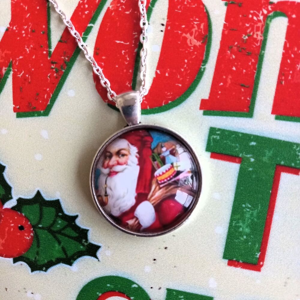 Vintage Santa Claus Pendant Necklace: Christmas Glass Cabochon Jewelry